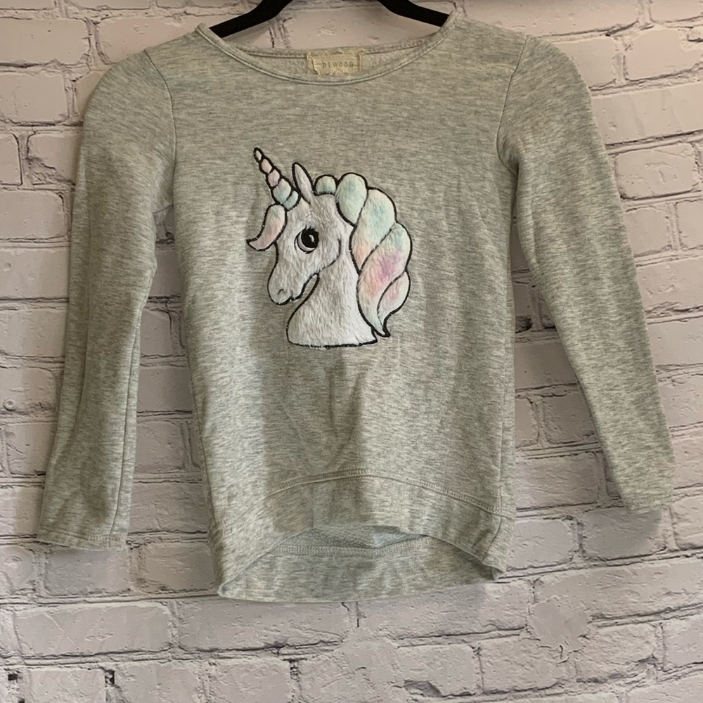 5/$20 Kids Girls Btween Soft Unicorn Sweater Size 6X